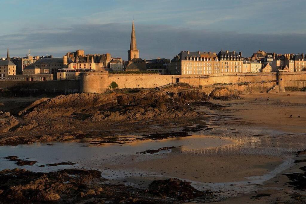 Holiday home Maison Baie Du Mont Saint-michel Cherrueix